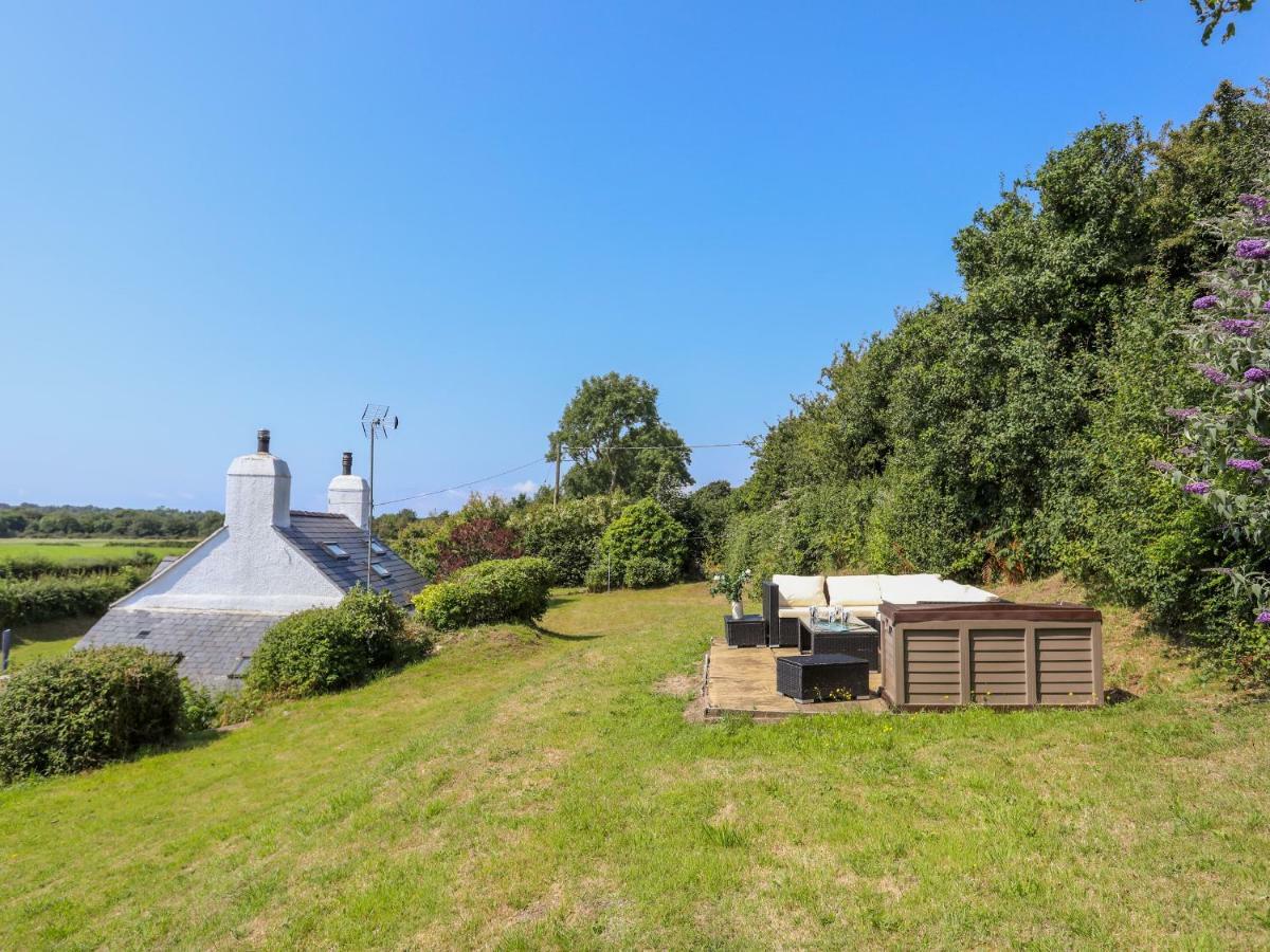 Tan Yr Allt Pwllheli Exterior photo